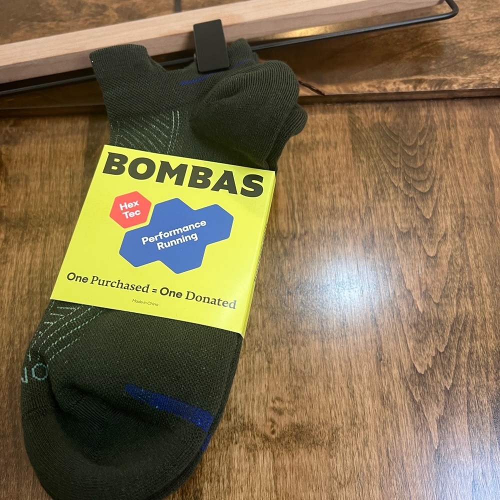 Bombas Men's Athletic Socks - Dark Green and Blue